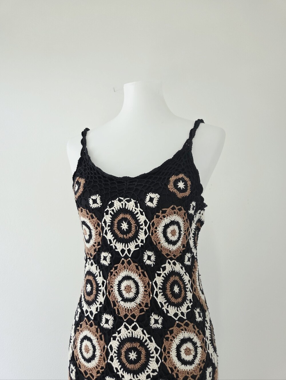 Newport News crochet circular granny Square Midi Dress Medium - Picture 4 of 9
